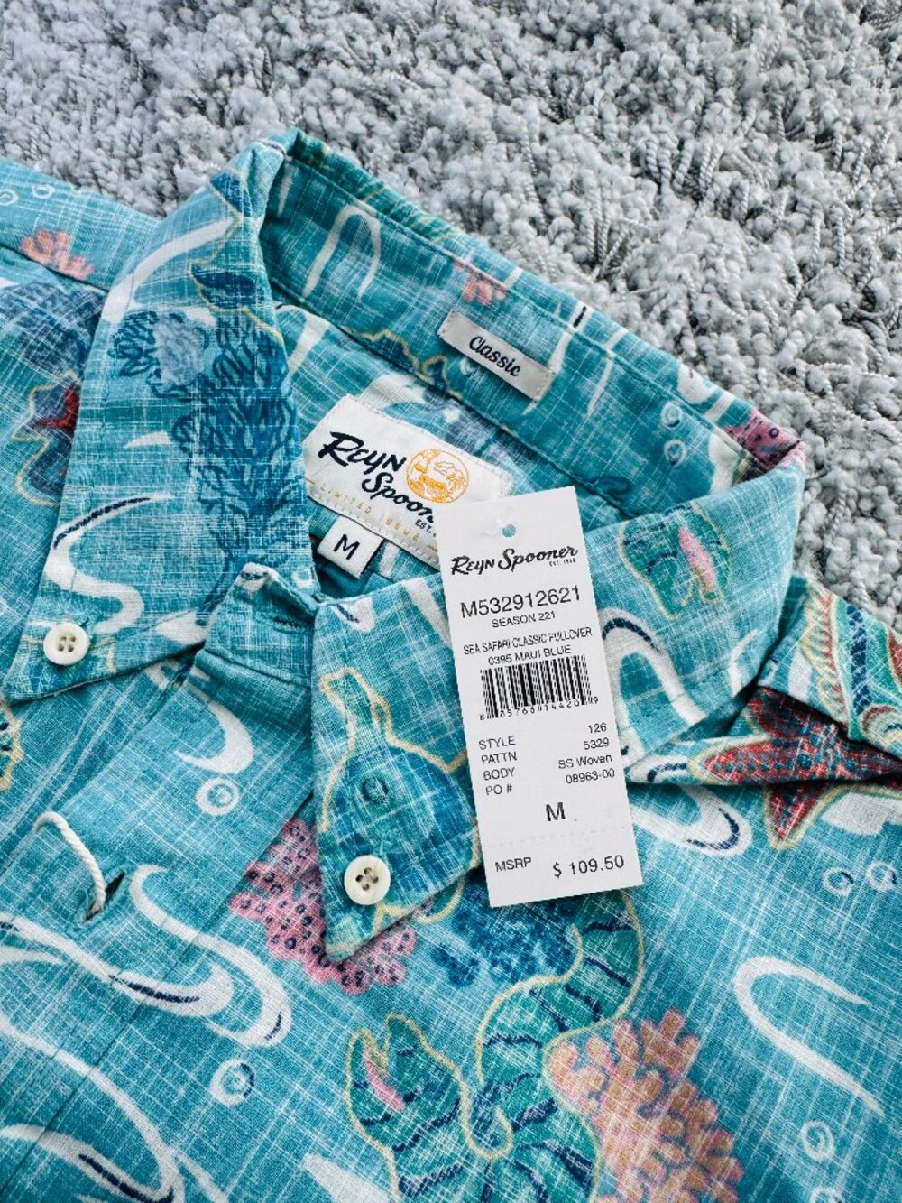 NWT Reyn Spooner Mens Sea Safari Classic Pullover Shirt Maui Blue Hawaiian - Picture 3 of 10